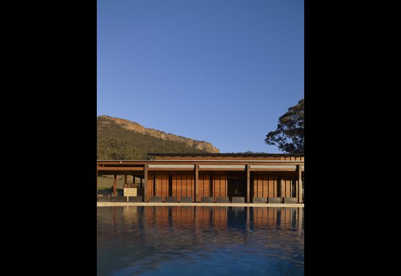 Emirates Wolgan Valley Resort exterior