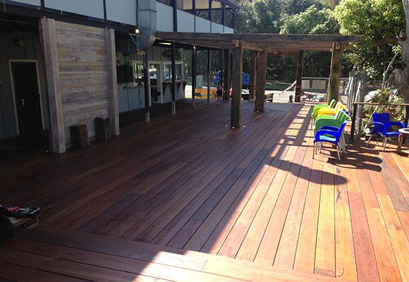 Flow Bar wooden deck